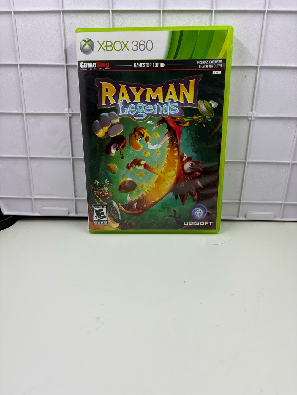 Rayman Legends Xbox 360 Game - Green Case